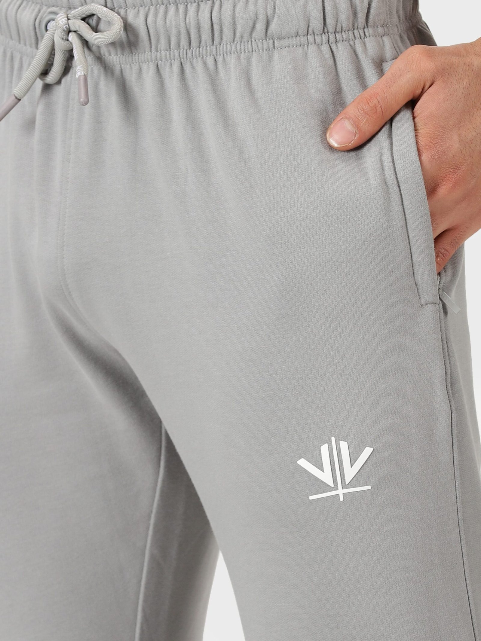 MENS-RELAXED-FIT-SWEATPANT-IN-GREY-4